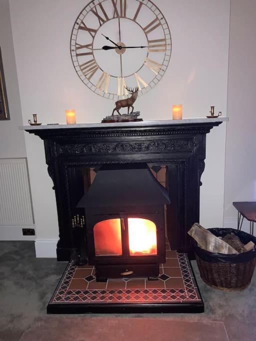 Polharrow Villa Dalry  Bagian luar foto