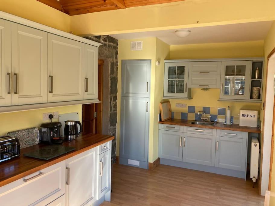 Polharrow Villa Dalry  Bagian luar foto