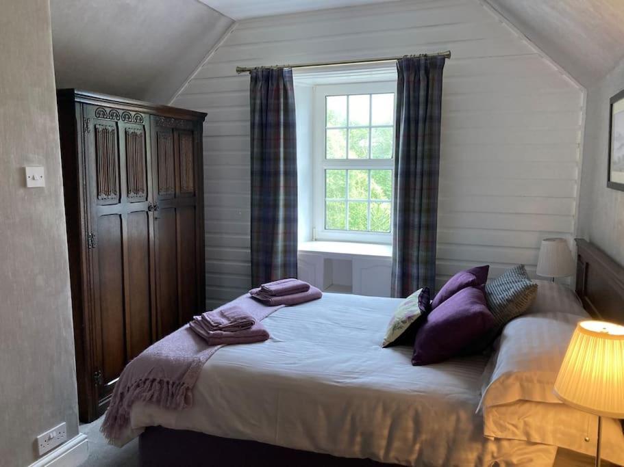 Polharrow Villa Dalry  Bagian luar foto