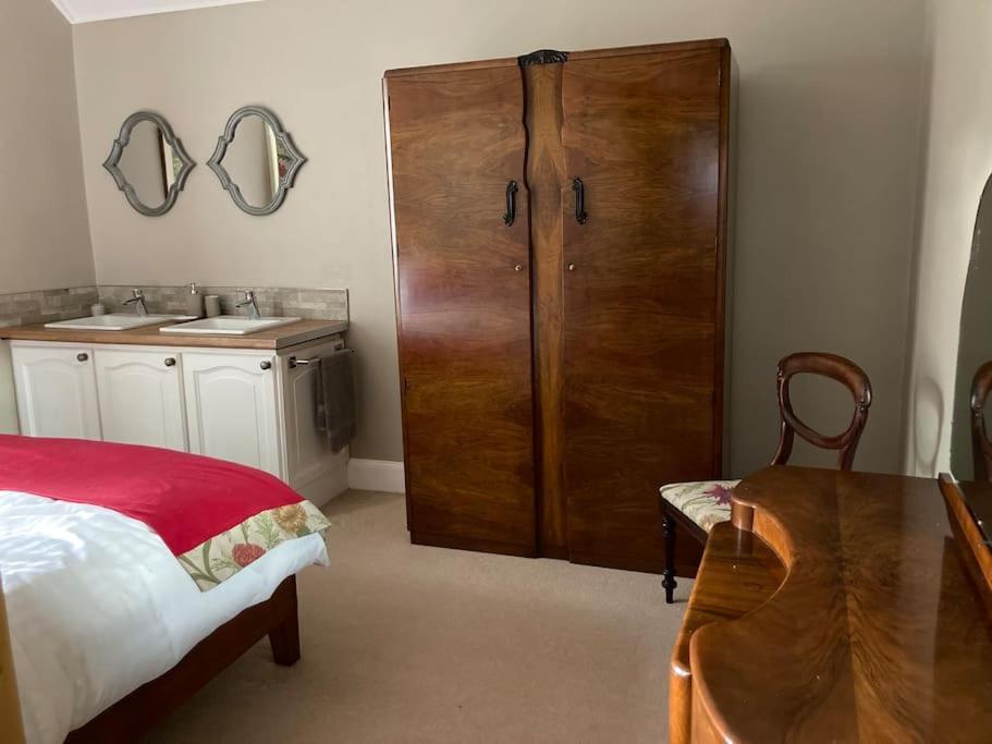 Polharrow Villa Dalry  Bagian luar foto