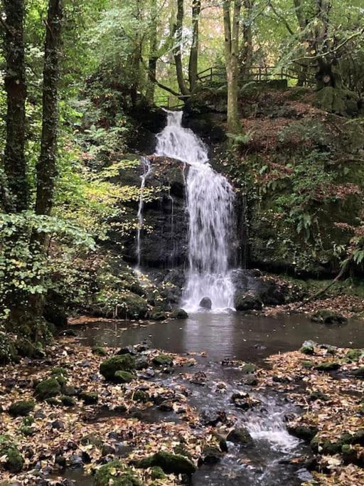 Polharrow Villa Dalry  Bagian luar foto