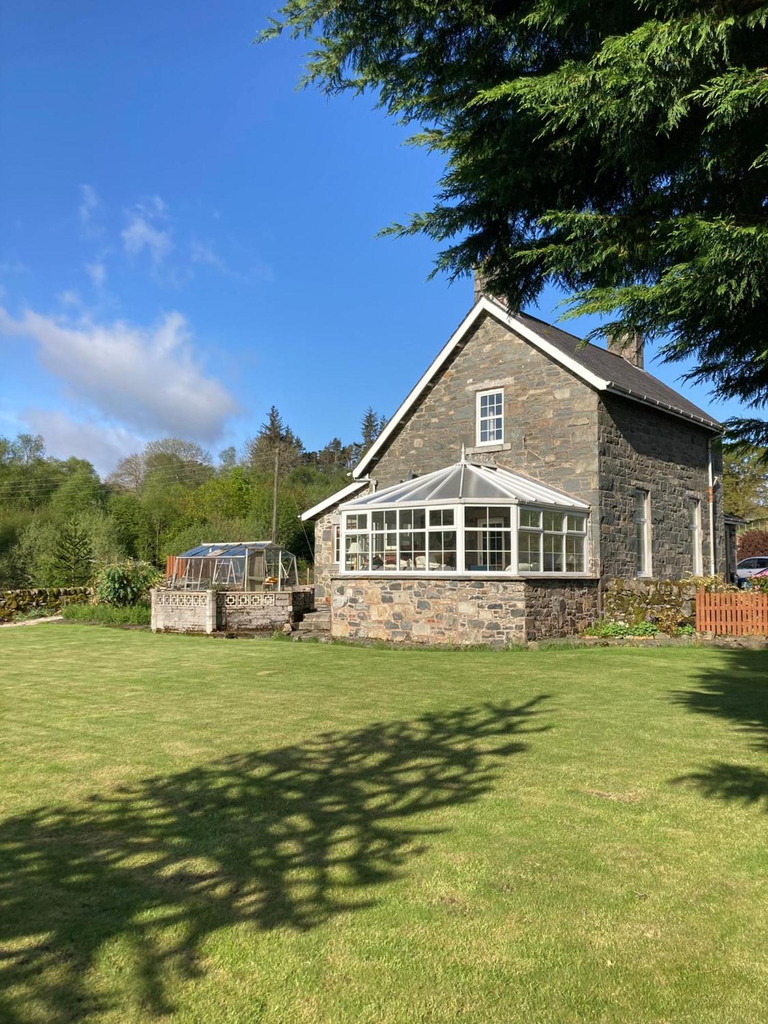 Polharrow Villa Dalry  Bagian luar foto